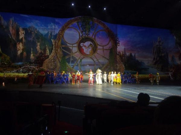 太阳马戏团值得看吗_门票价格贵不贵-第3张图片-俊逸知识馆