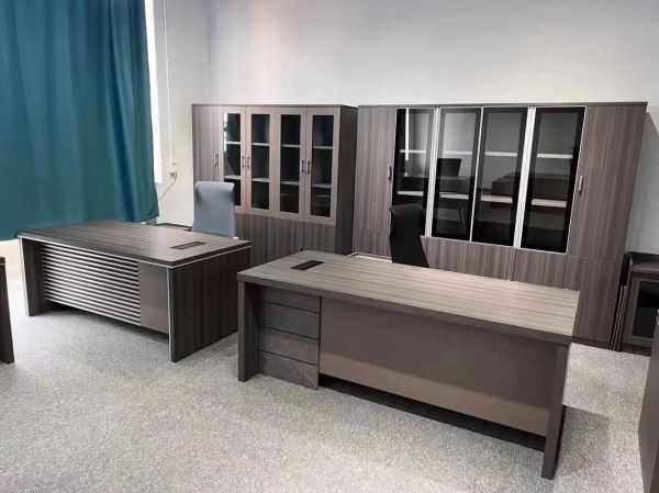 办公家具怎么选_办公桌椅哪个品牌好-第2张图片-俊逸知识馆 办公家具怎么选_办公桌椅哪个品牌好-第2张图片-俊逸知识馆