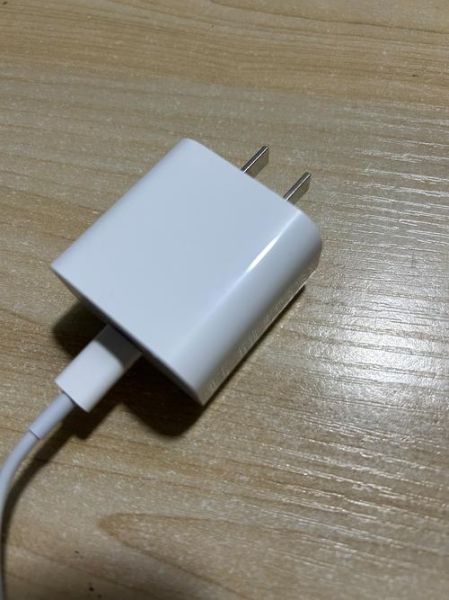 手机充电器怎么选_数据线哪种材质好-第3张图片-俊逸知识馆
