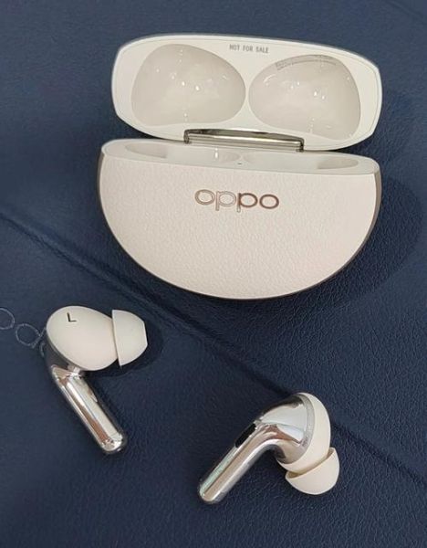 oppo耳机怎么样_oppo耳机音质好吗-第1张图片-俊逸知识馆