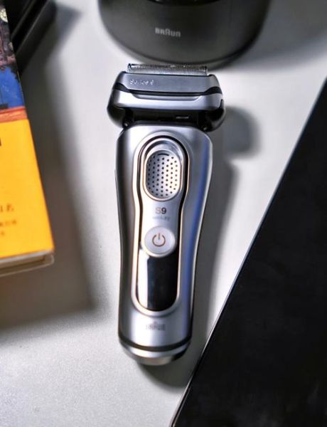 博朗剃须刀怎么样_博朗剃须刀哪款好用-第2张图片-俊逸知识馆