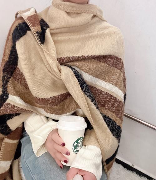 围巾怎么搭配好看_围巾什么材质最保暖-第1张图片-俊逸知识馆