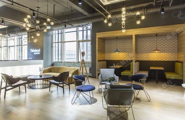 北京电子城在哪里_北京电子城营业时间-第1张图片-俊逸知识馆