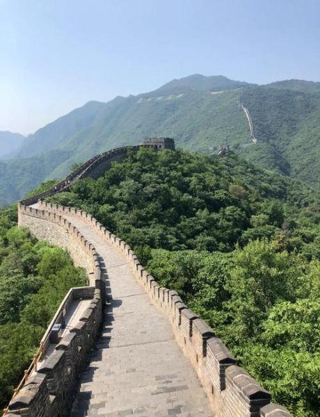 北京长城去哪个比较好_八达岭还是慕田峪-第1张图片-俊逸知识馆