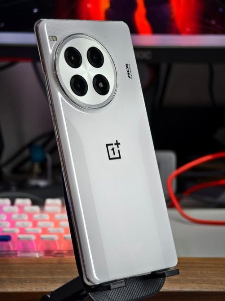 一加手机怎么样_一加手机值得买吗-第3张图片-俊逸知识馆