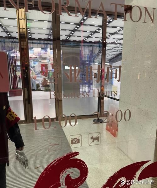 北京东安市场有什么值得买_怎么去最方便-第1张图片-俊逸知识馆