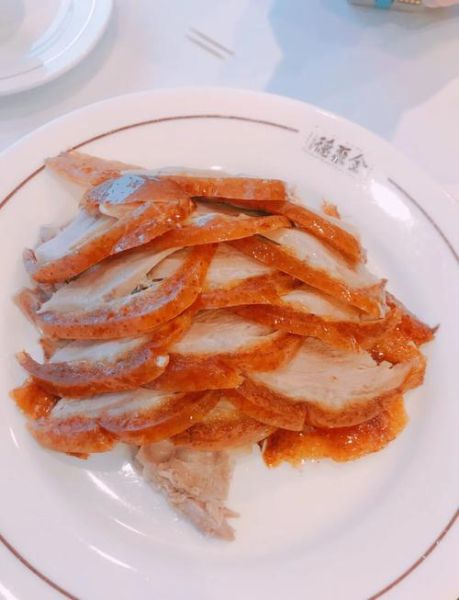 全聚德北京烤鸭多少钱一只_全聚德烤鸭价格表2024-第2张图片-俊逸知识馆 全聚德北京烤鸭多少钱一只_全聚德烤鸭价格表2024-第2张图片-俊逸知识馆