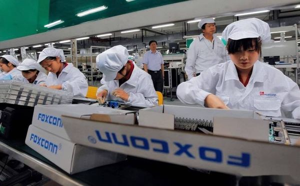 富士康工厂怎么样_富士康工厂真实待遇-第3张图片-俊逸知识馆