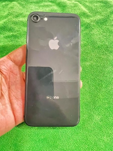 苹果8手机怎么样_值得买吗-第3张图片-俊逸知识馆