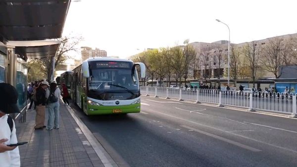 北京877路在哪坐_北京877路多久一班-第3张图片-俊逸知识馆