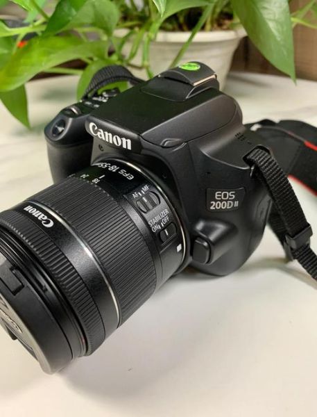佳能200d二代怎么样_值得入手吗-第1张图片-俊逸知识馆