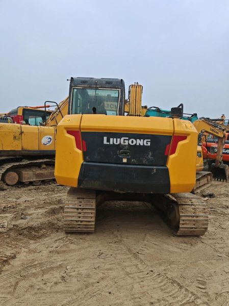 柳工机械股票怎么样_柳工机械股票值得买吗-第2张图片-俊逸知识馆