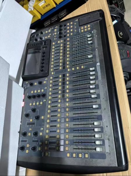 百灵达调音台怎么样_百灵达调音台适合新手吗-第2张图片-俊逸知识馆 百灵达调音台怎么样_百灵达调音台适合新手吗-第2张图片-俊逸知识馆