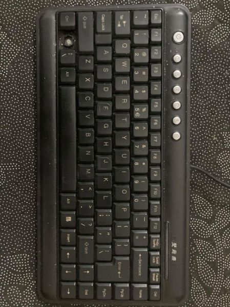 双飞燕键盘怎么样_双飞燕键盘好用吗-第1张图片-俊逸知识馆 双飞燕键盘怎么样_双飞燕键盘好用吗-第1张图片-俊逸知识馆